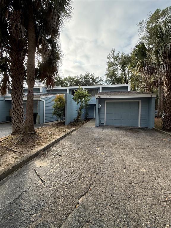 Building Photo - 3026 NW 28th Cir