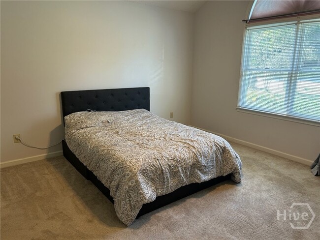 Photo - 504 Bedford Dr