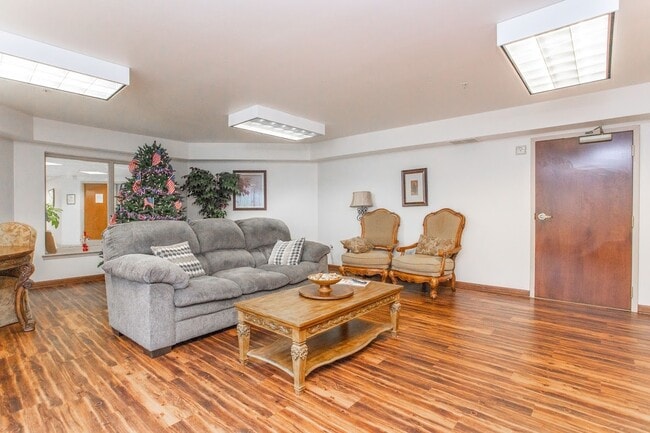 Photo - 14 Frontier Ridge Ct