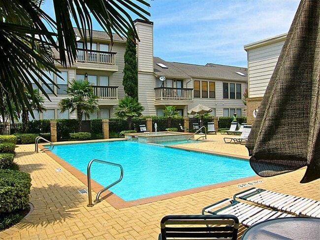 Photo - 2277 S Kirkwood Rd Condo Unit 708