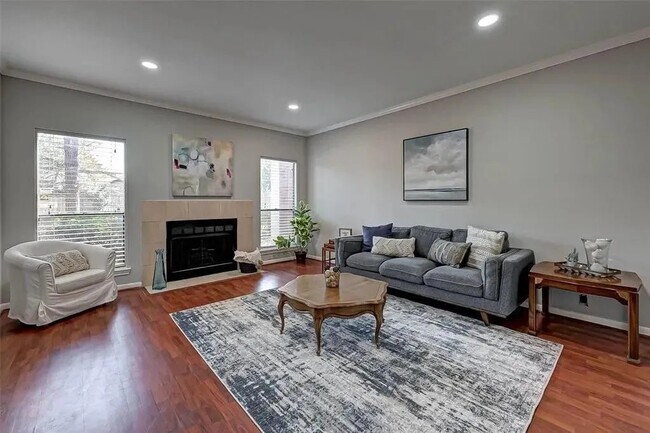 Photo - 2604 Bering Dr