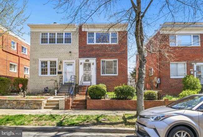 Building Photo - 7519 8th St NW