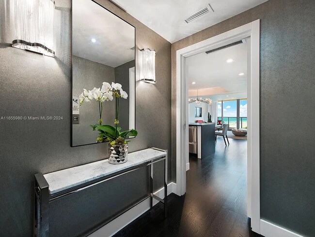 Photo - 1455 Ocean Dr Unidad APT 1204