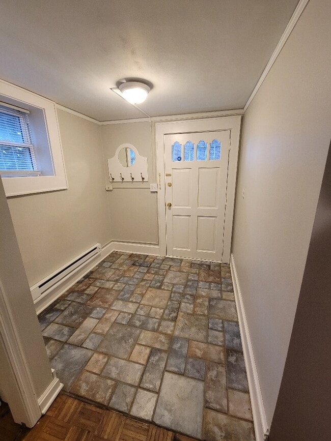 Building Photo - 2312 E Wyoming Pl Unit G