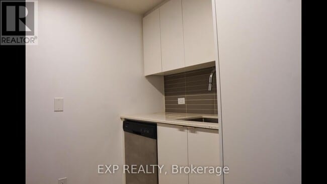 Photo - 30 Tretti Wy Unit 217