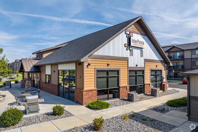 Leasing Office
