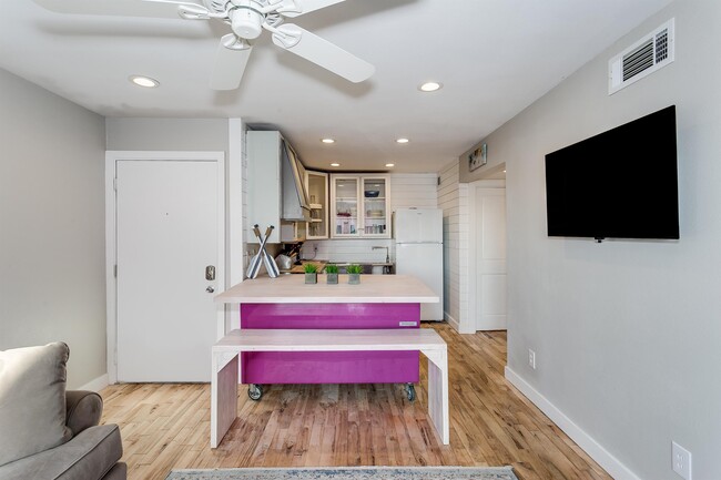 Photo - 1625 Bulevar Mayor St