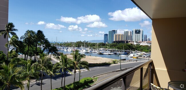 Building Photo - 1684 Ala Moana Blvd Unit 452 Rental