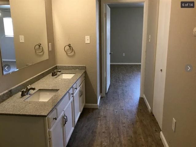 Photo - 5800 Webster St