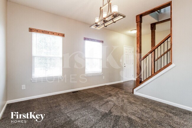 Photo - 10463 Hunters Crossing Blvd