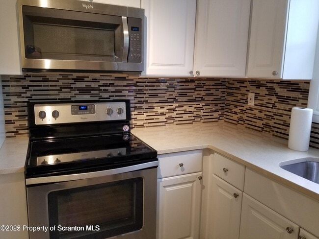 Photo - 412 Lane Hill Rd