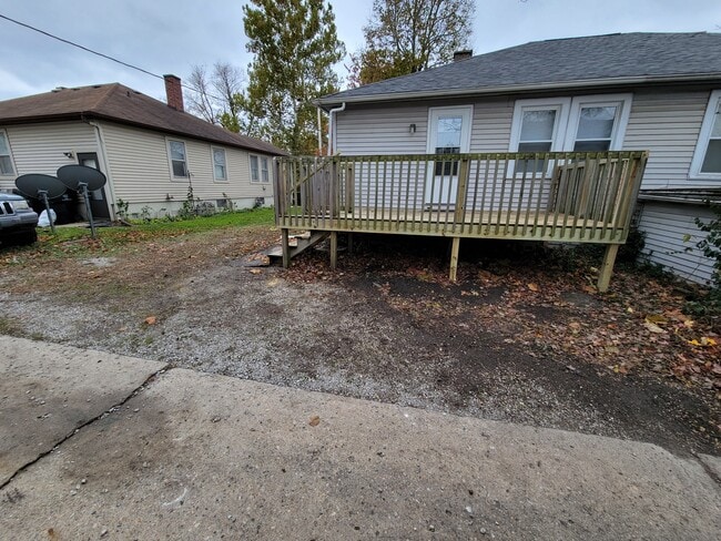 Photo - 404 S Mc Clun St