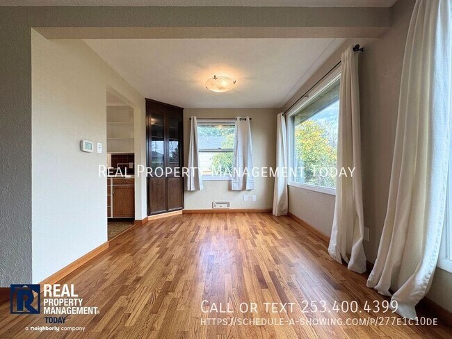 Photo - 2344 N Winnifred St