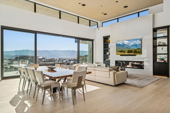 Photo - 3404 Wapiti Cyn Rd