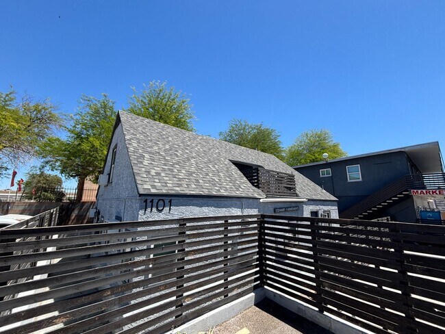 Photo - 1101 Stewart Ave Unit 102