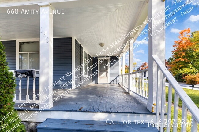 Photo - 668 Amity Ave