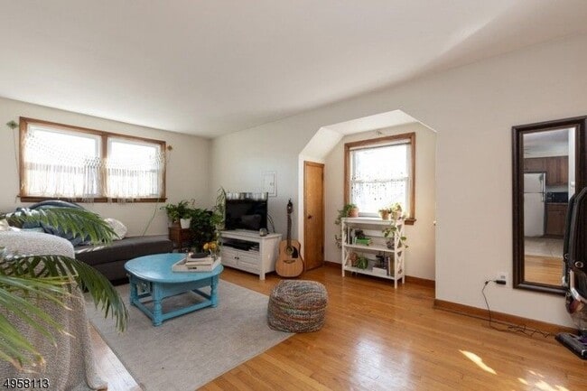 Living Room - 15 Sidney St Unit Second Floor