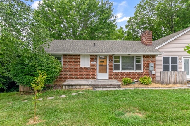 Building Photo - 1313 Giles Rd Unit A