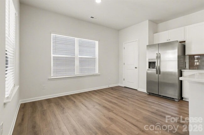 Photo - 1715 Troon Dr