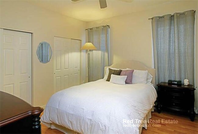 Photo - 7 Iroquois St