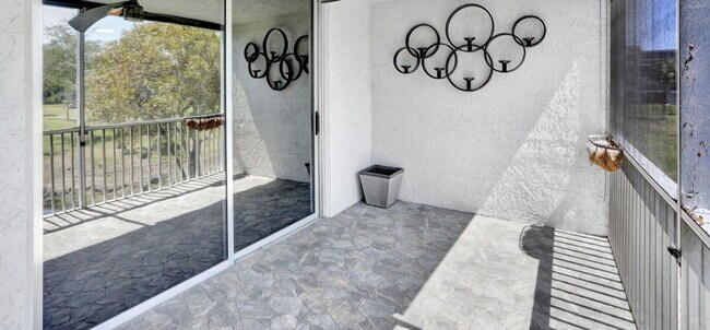 Photo - 7800 NW 18th St Unit 201