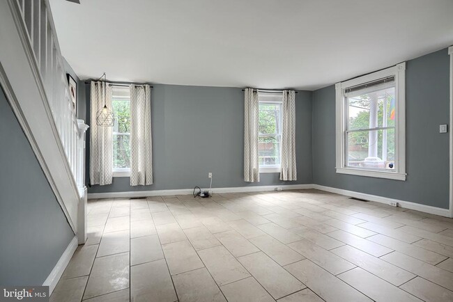 Photo - 620 Montpelier St