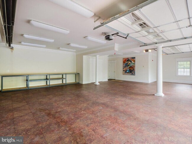 Photo - 26074 Sotterley Heights Rd