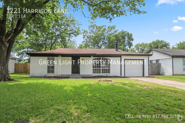 Building Photo - 1221 Harrison Ln Rental