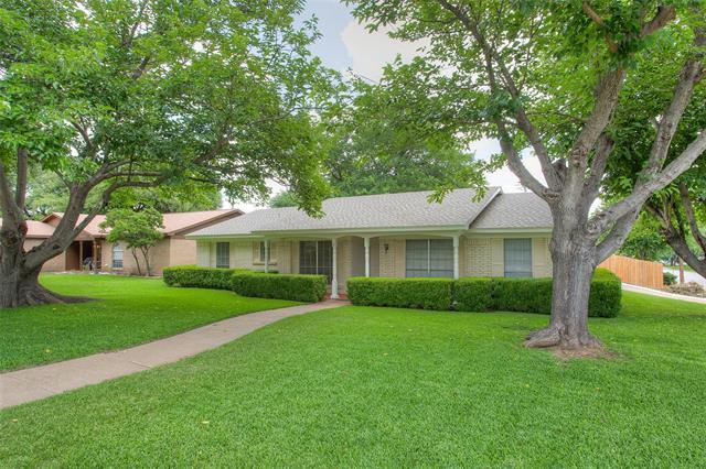 Photo - 1029 Edgewood Trail