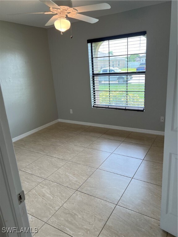 Photo - 427 NE 17th Ave