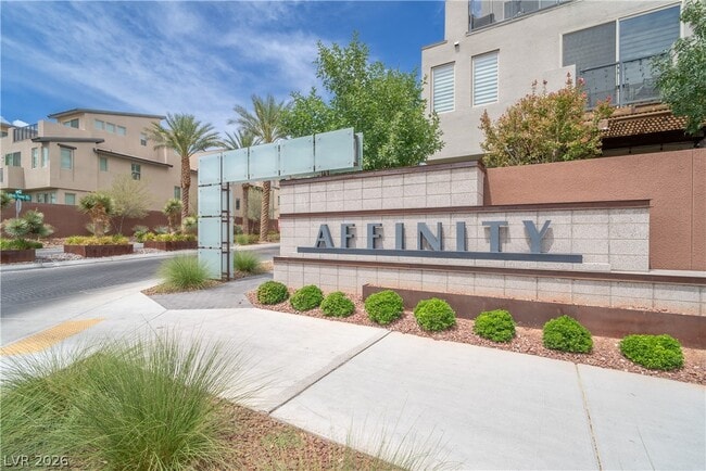 Building Photo - 11250 Cactus Tower Ave Unit 101