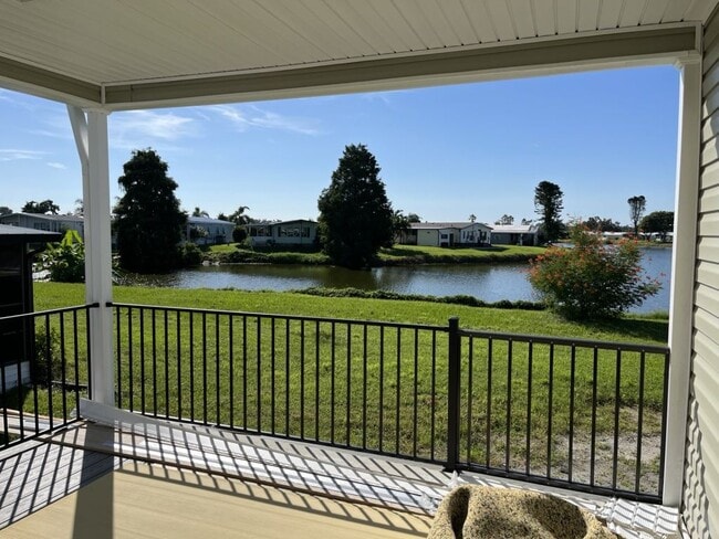 Photo - 7815 Lakeshore Dr