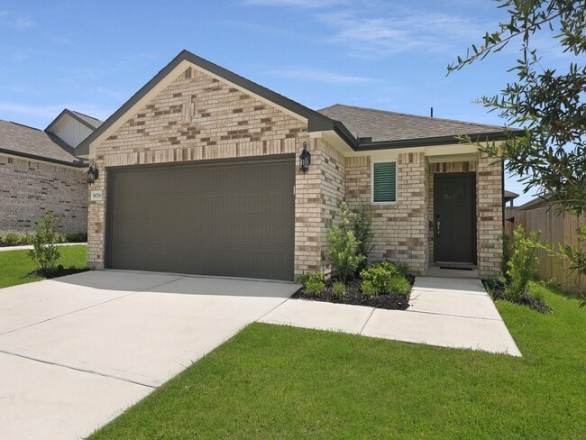 Building Photo - 18718 Timber Gln Dr
