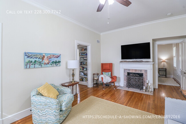 Photo - 145 St Francis St