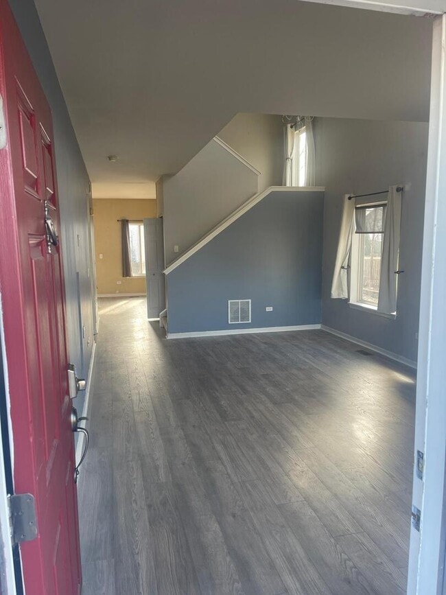 Photo - 334 Gregory Ln