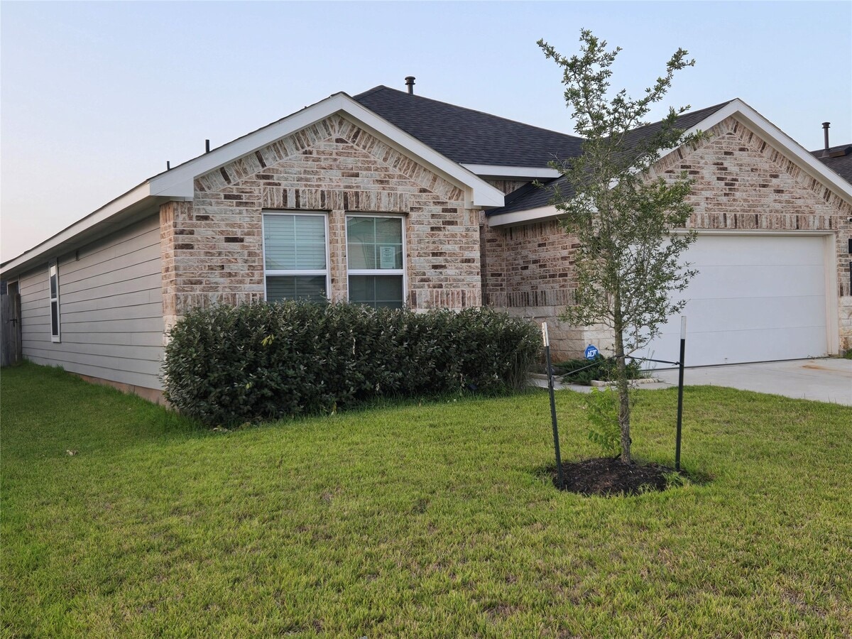 Photo - 31710 Carlisle Cv Ct