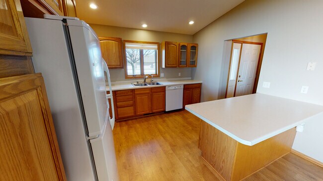 Photo - 2504 10th St SW