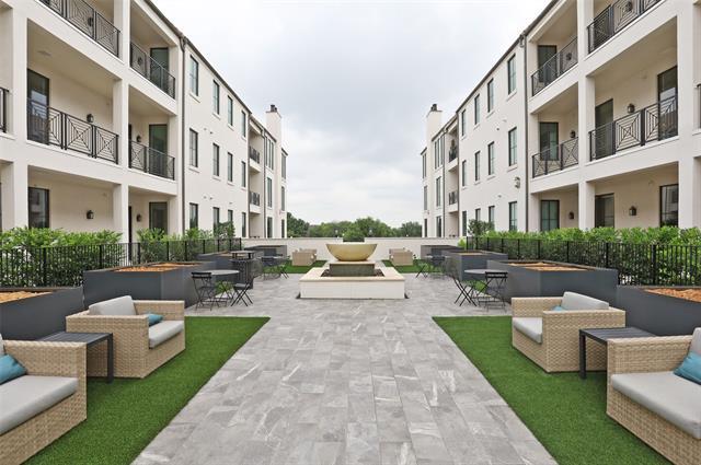 Building Photo - 5270 Town and Country Blvd Unit 216 Rental