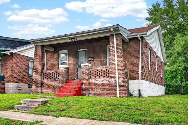Photo - 6705 St Louis Ave