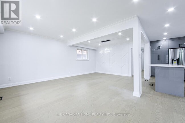 Photo - 70 Moraine Hill Dr