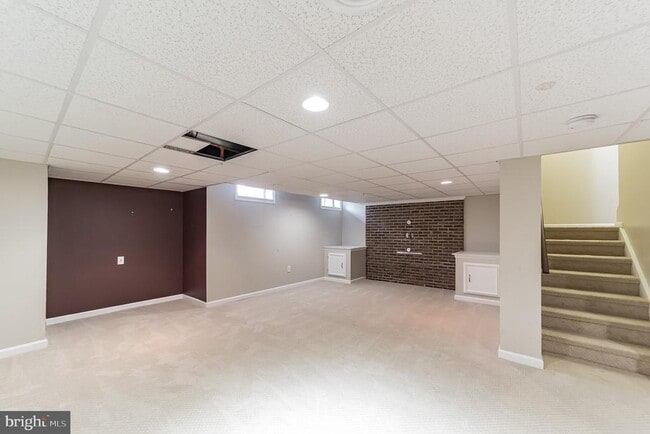 Photo - 40 Madison Way