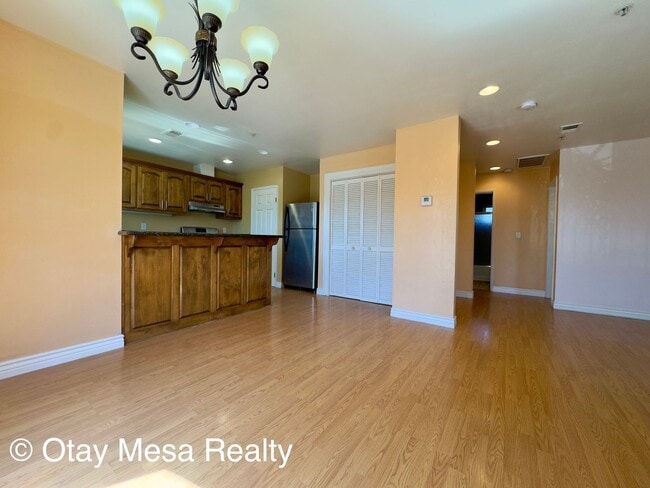 Photo - 1061 Saturn Blvd Unidad 1061 Saturn Blvd #201