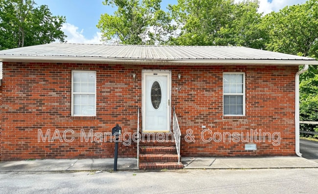 Building Photo - 1505 Autumn Ave