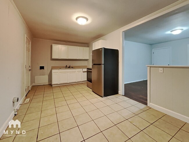 Photo - 301 Edgegreen Dr
