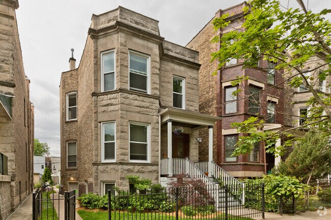 Building Photo - 1427 W Winona St Unit G Rental