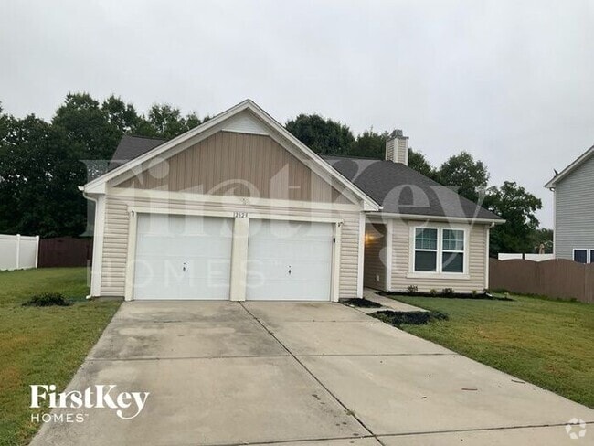 Building Photo - 12829 Brandenburg Ln Rental