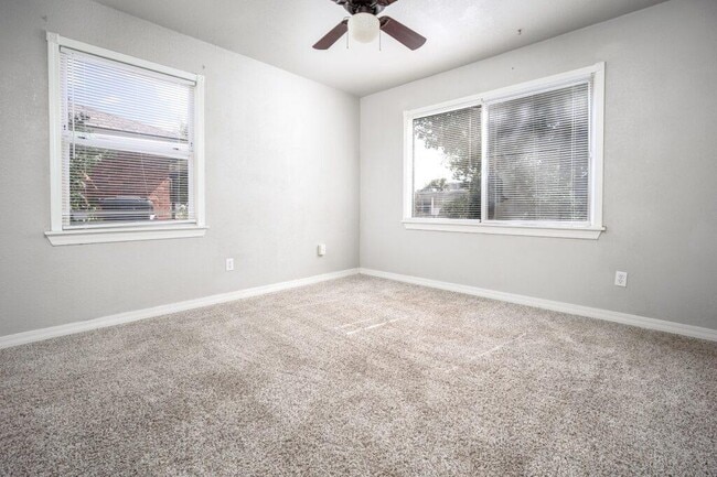 Photo - 2537 NW 48th St