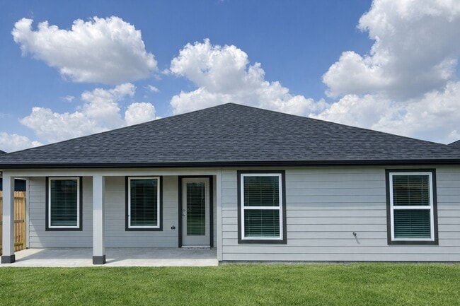 Photo - 1018 Sycamore Dr