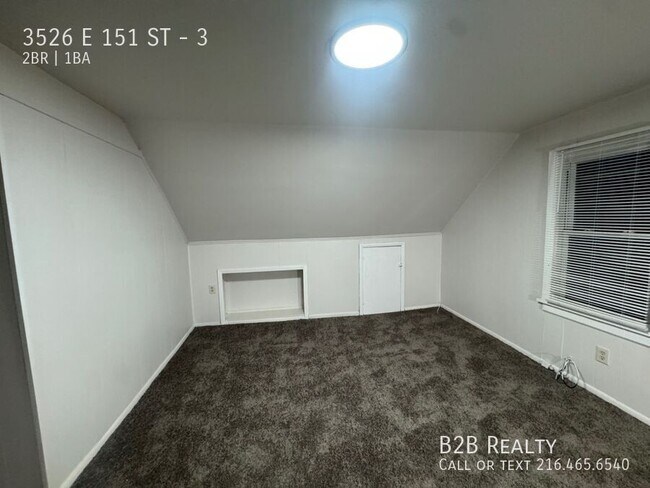 Photo - 3526 E 151st St Unidad 3