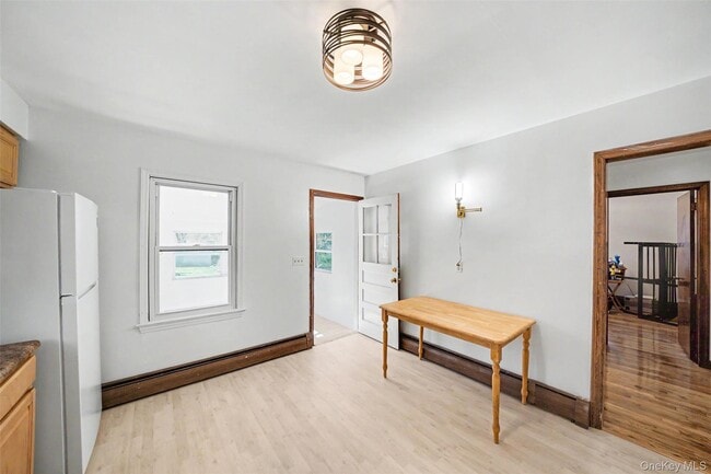 Photo - 15 Forge Hill Rd